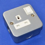 Metal Switched Socket